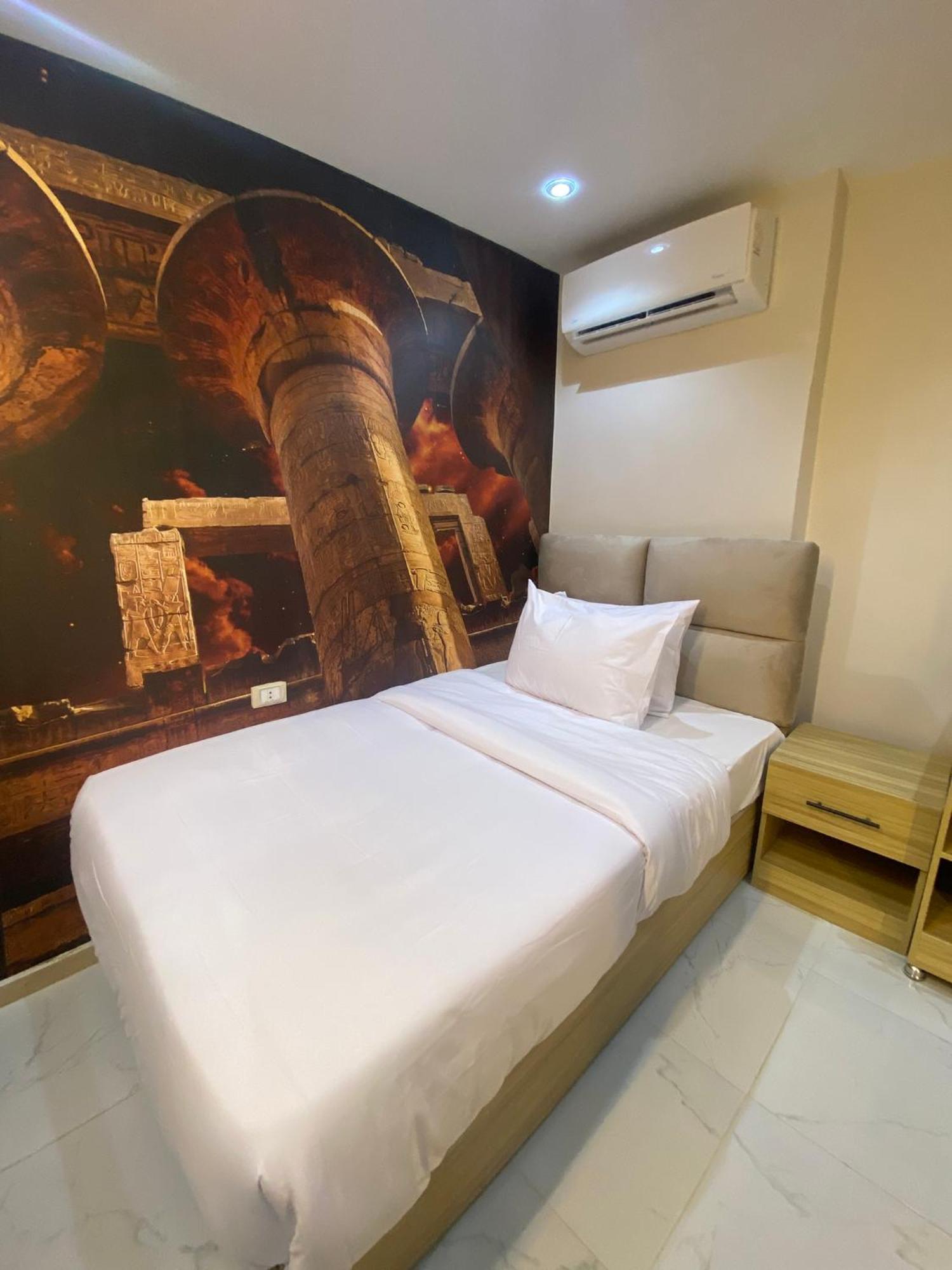 Royal Golden Pyramids Inn Giza Экстерьер фото