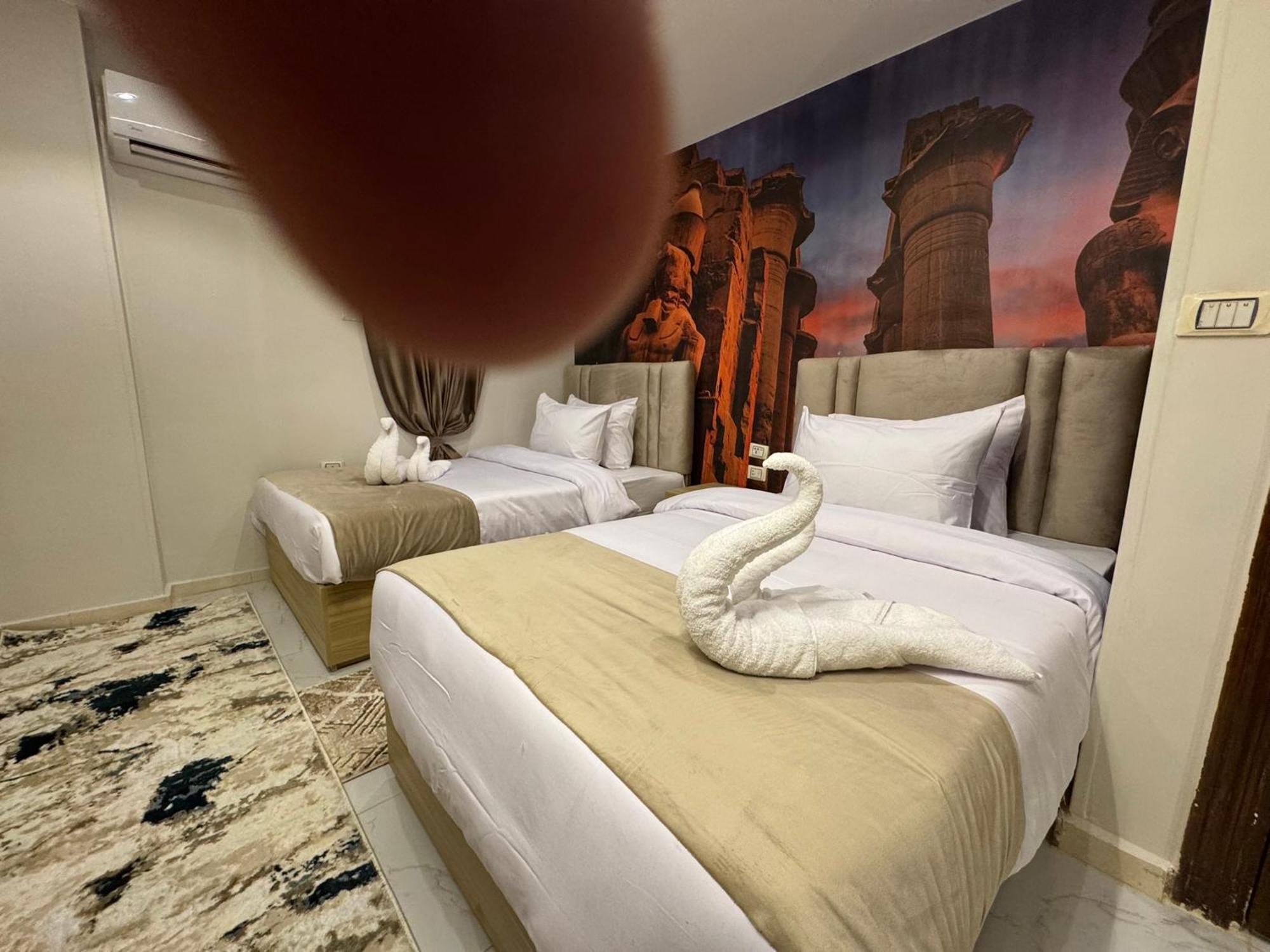 Royal Golden Pyramids Inn Giza Экстерьер фото