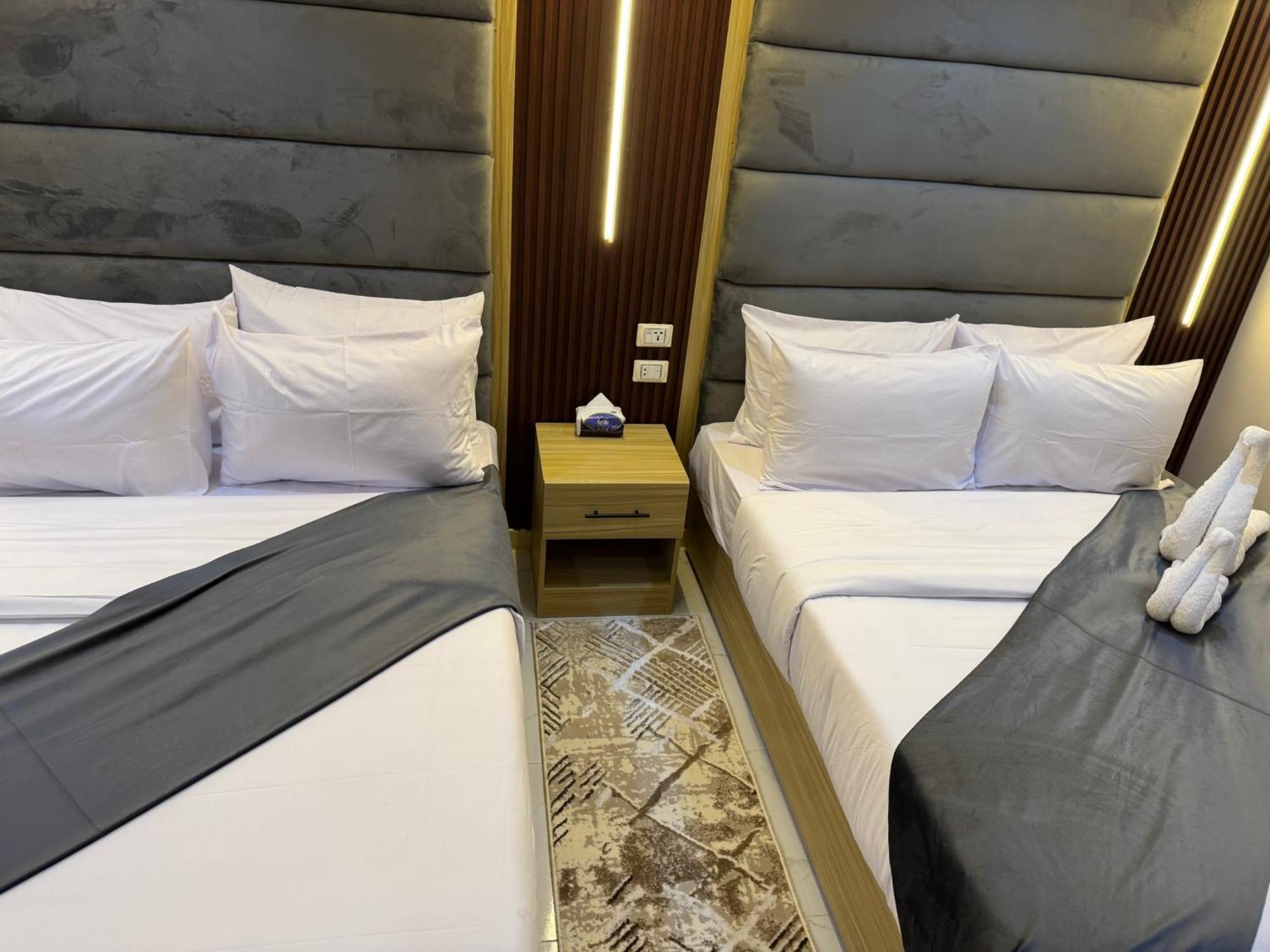 Royal Golden Pyramids Inn Giza Экстерьер фото