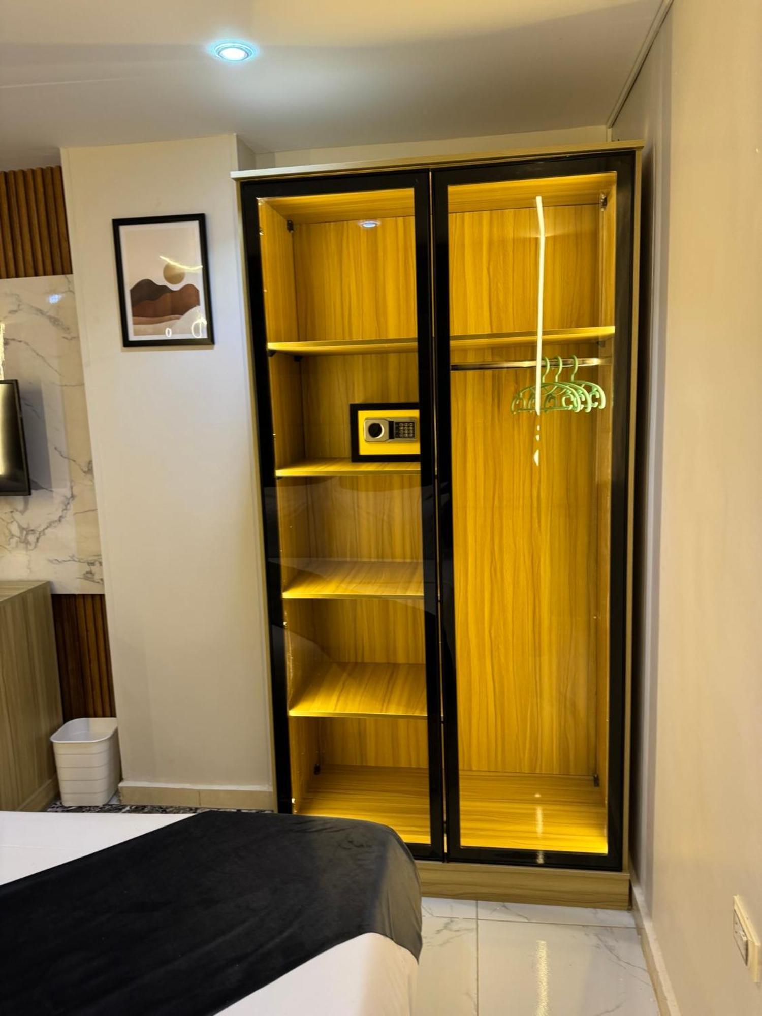 Royal Golden Pyramids Inn Giza Экстерьер фото