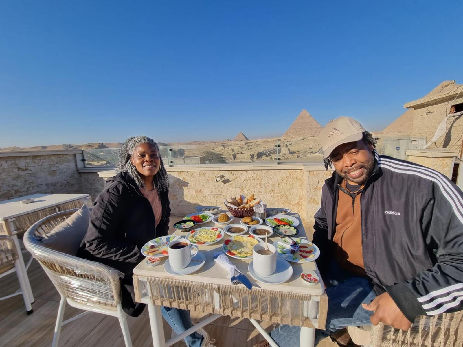 Royal Golden Pyramids Inn Giza Экстерьер фото
